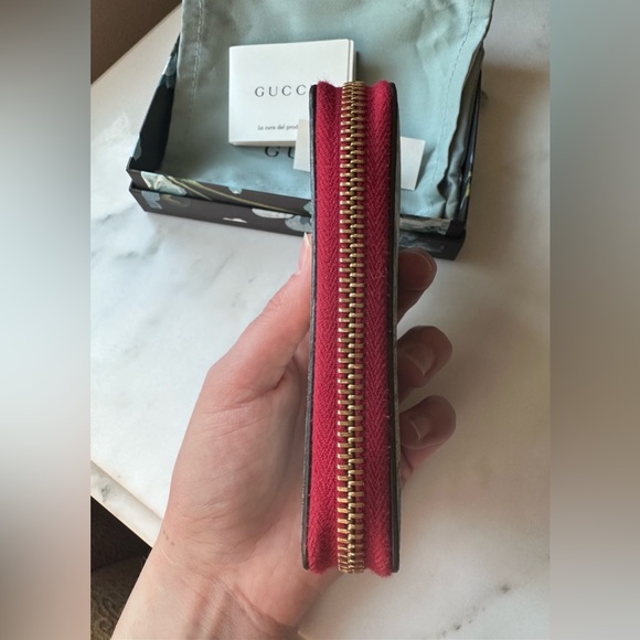 Gucci blooms small zip wallet; red 🌹 - Picture 7 of 15